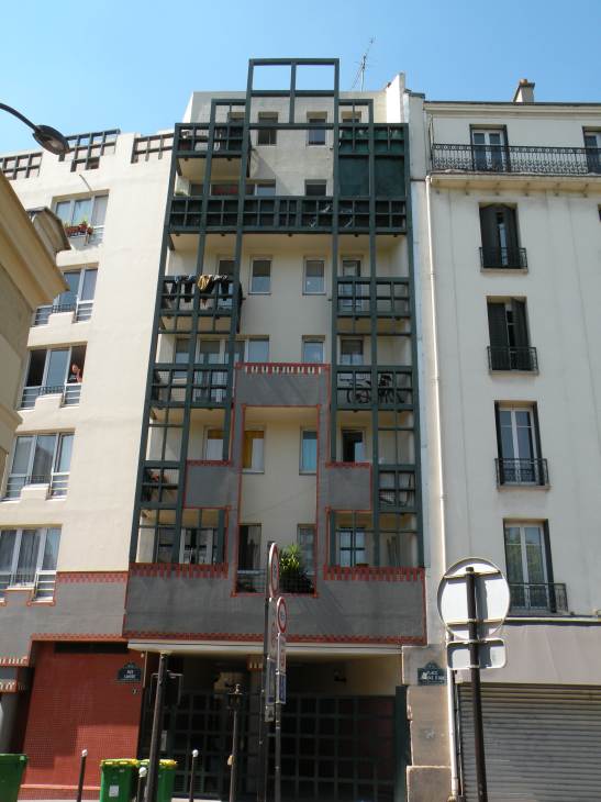  immeuble pittoresque, 2, rue Lahire, 13e
